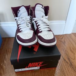 Burgundy 1s Sz 9.5