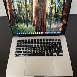 MacBook Air 15” M3 Chip 24GB 512GB like new with Apple Warranty 