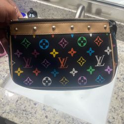 Louis Vuitton Shoulder Bag