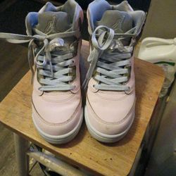 Jordan 11s Size 6 Youth 