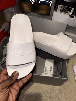 Balenciaga Slides 