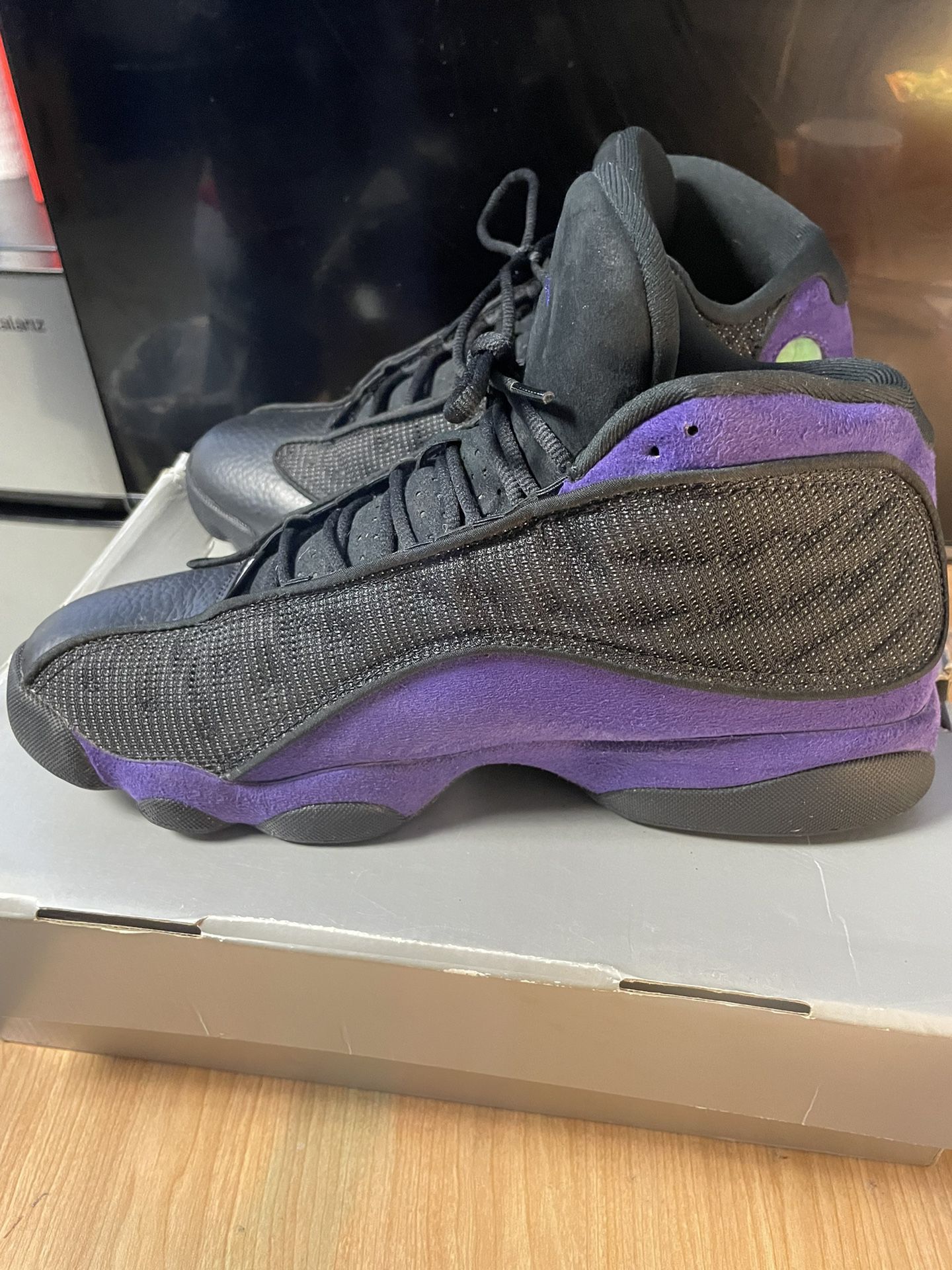 Size 11 M Jordan 13s Purple & Black 