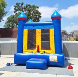 13×13 Blue Castle Jumper FOR SALE