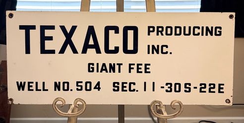 Vintage Porcelain Texaco Giant Fee Oil Well Oilfield Lease Sign Kern County California