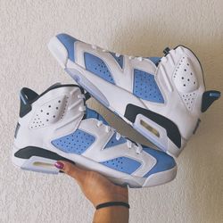 Jordan 6 Retro UNC Size 9.5 & 11 DS 