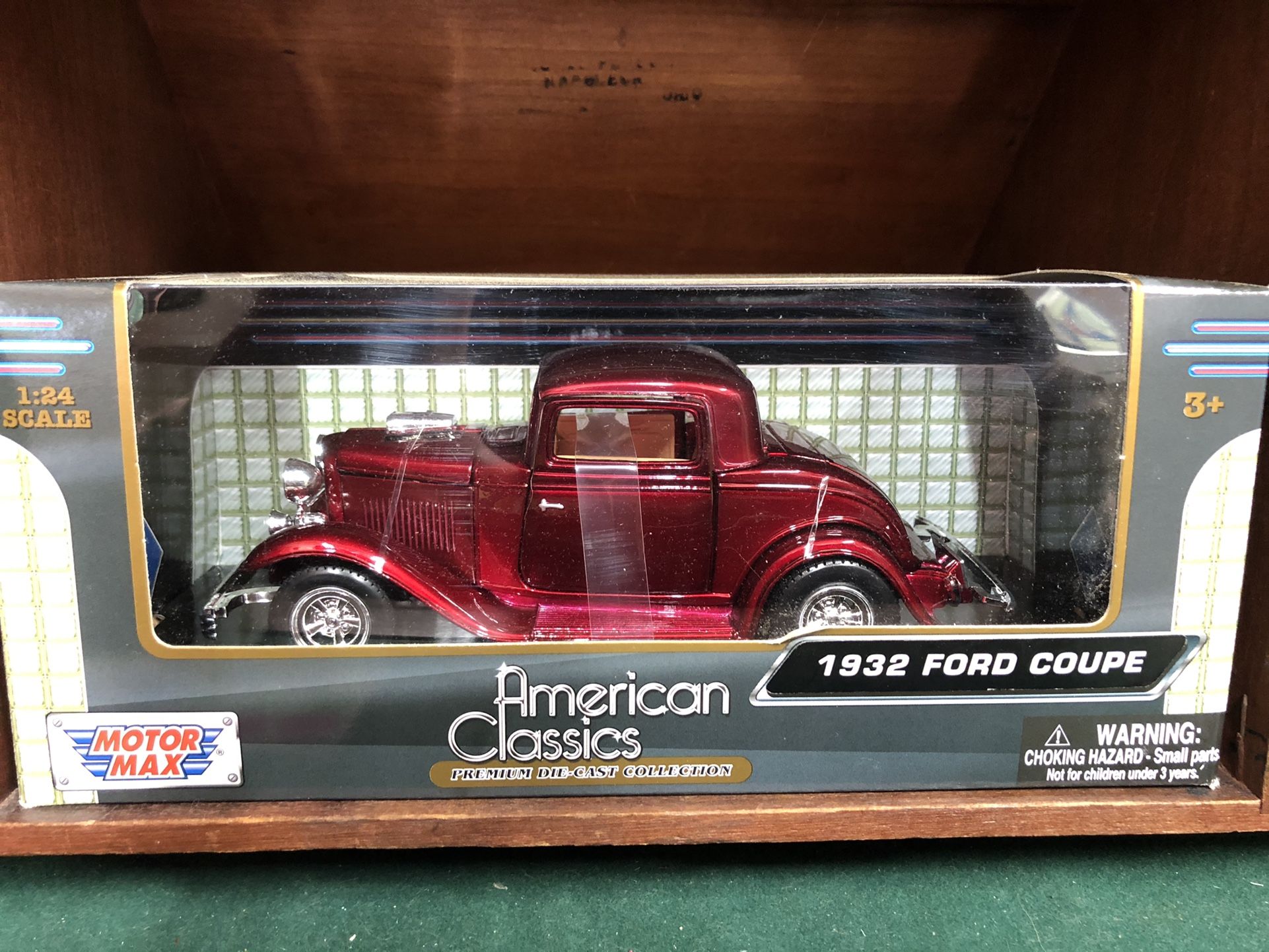 1:24 Die Cast Cars
