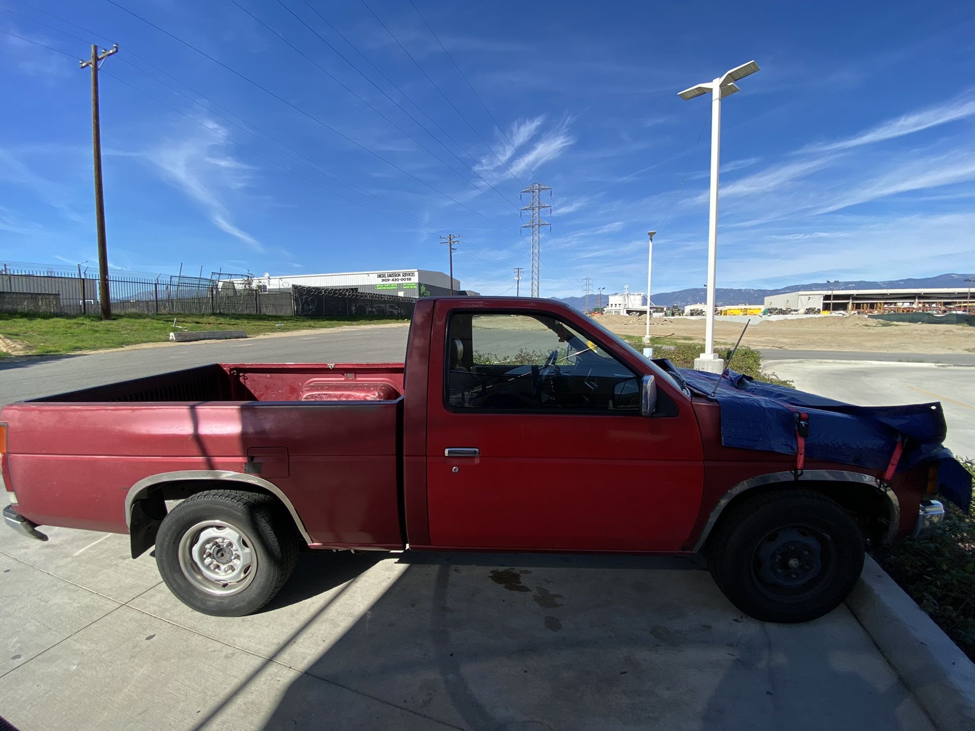 1992 Nissan Pickup for Sale in Riverside, CA - OfferUp