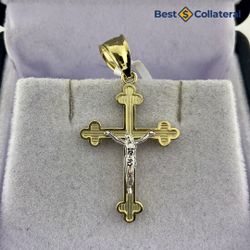 14k Gold Crucifix