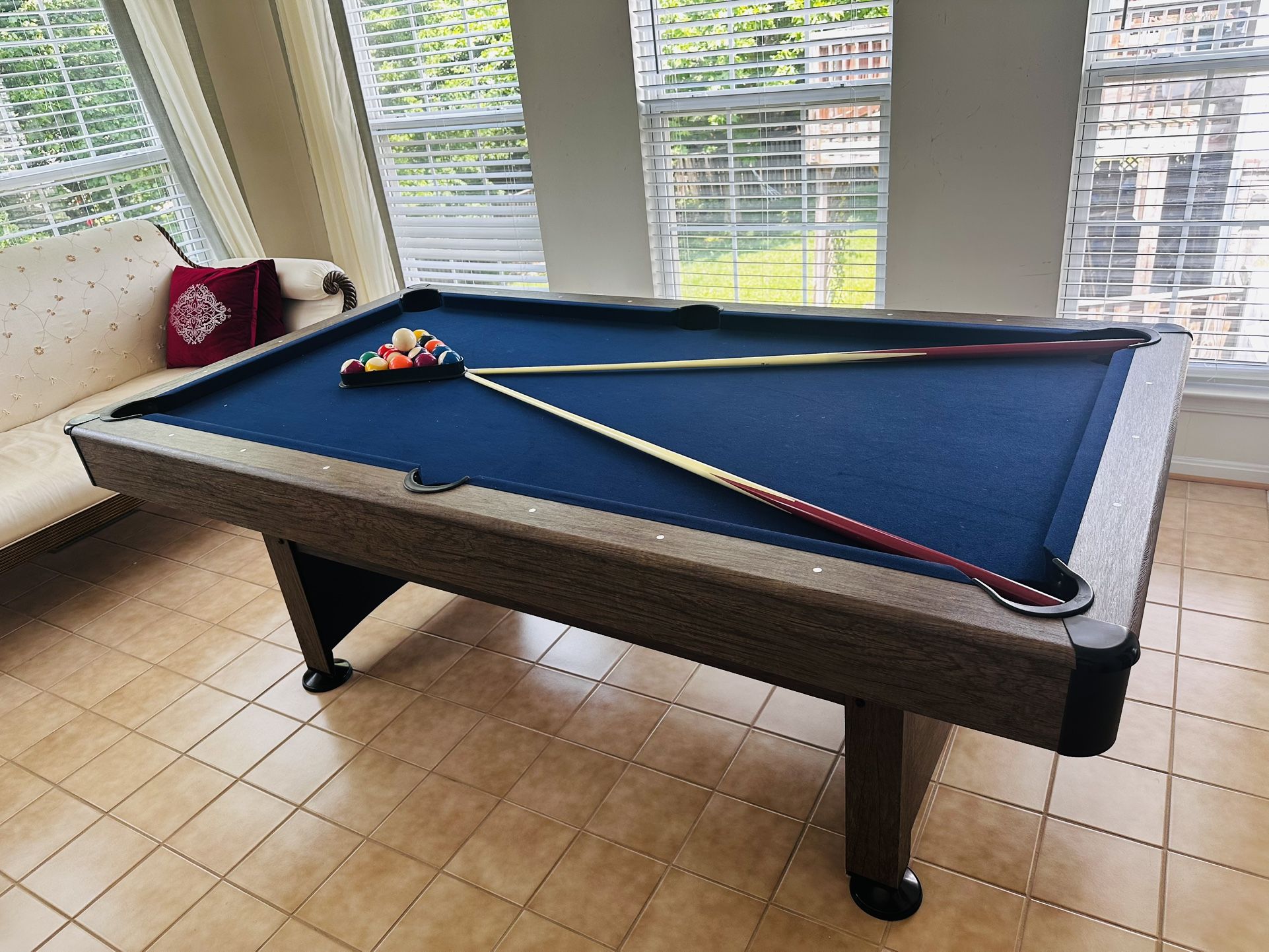 Billiard table - (American Legend)