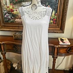 Dress Layered With Sequins…