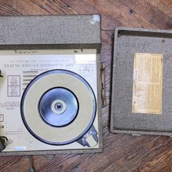 312t Classroom Turntable 