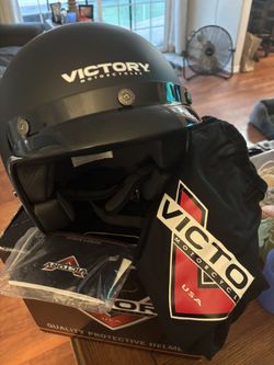 Men’s Motorcycle Helmet
