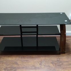 Innovex - NEXUS  TV STAND
