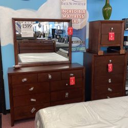 💥HUGE Blowout Furniture Sale!💥 Brand New 5PC Queen Size Bedroom Set! $50 Down Takes It Home Today!