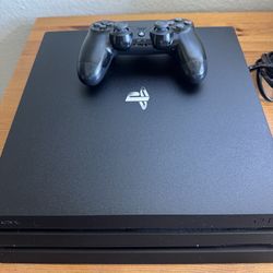 PS4 PRO