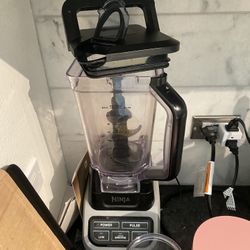 Ninja Professional Blender With Auto IQ