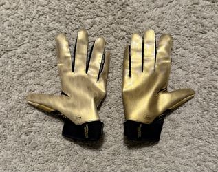 Under Armour Men's F9 Nitro Football Gloves Black & Gold