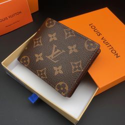 Men’s Luxury Wallets