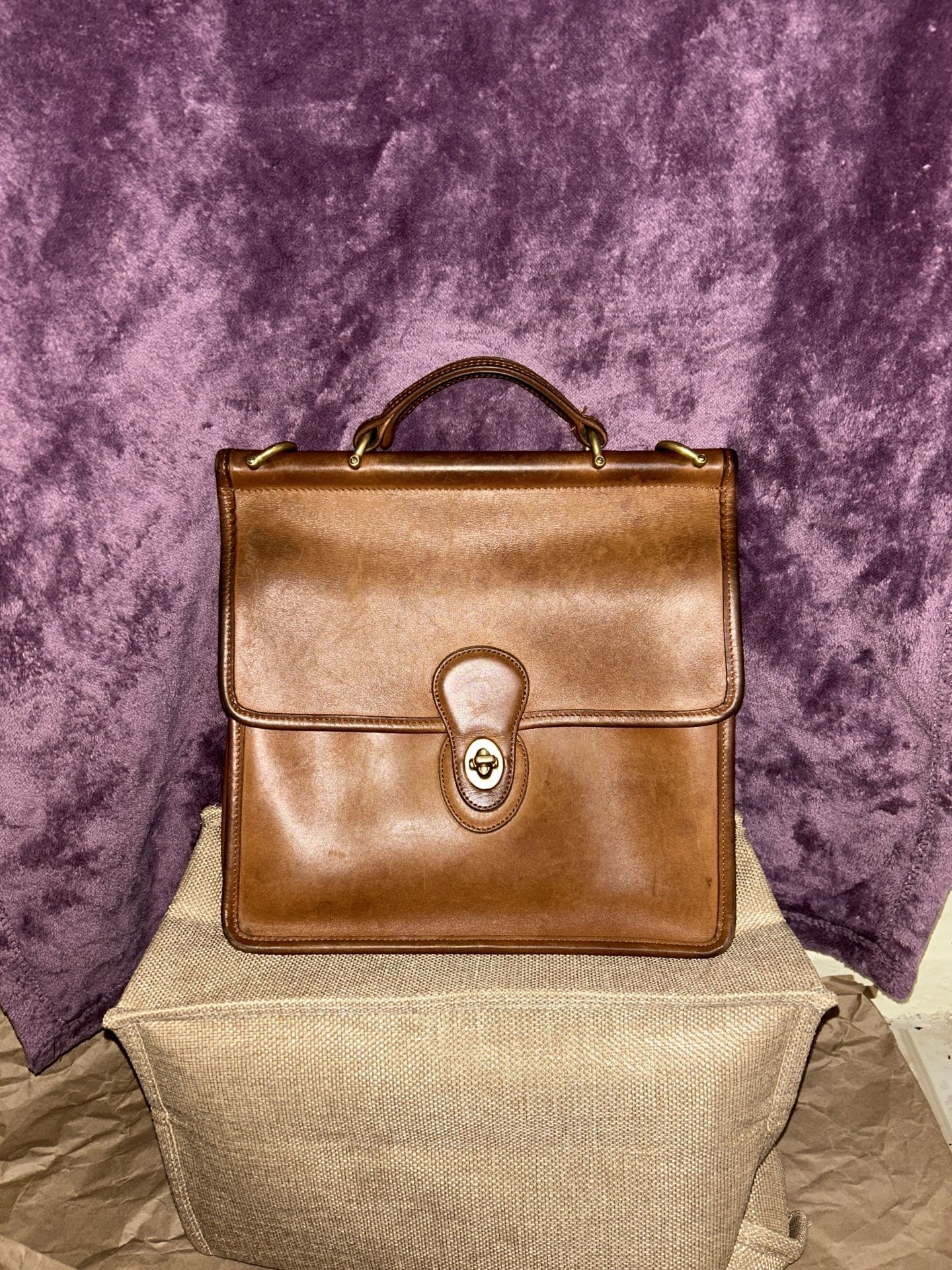 VINTAGE COACH WILLIS BAG