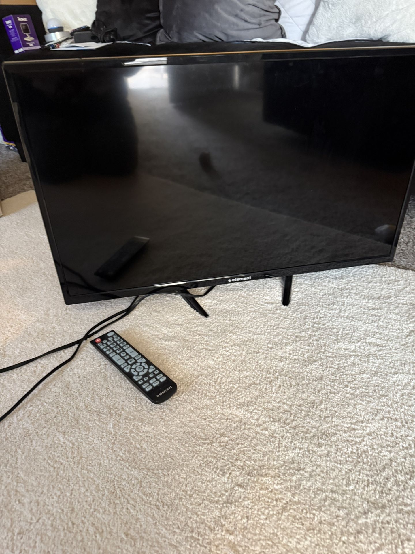 32’ TV