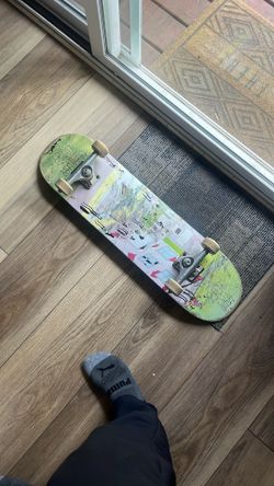 skateboard