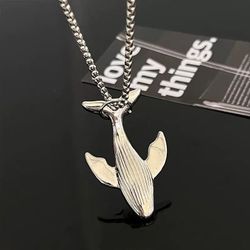 Fashion Whale Shape Pendant Necklace 