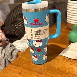 Stanley HELLO KITTY NEW