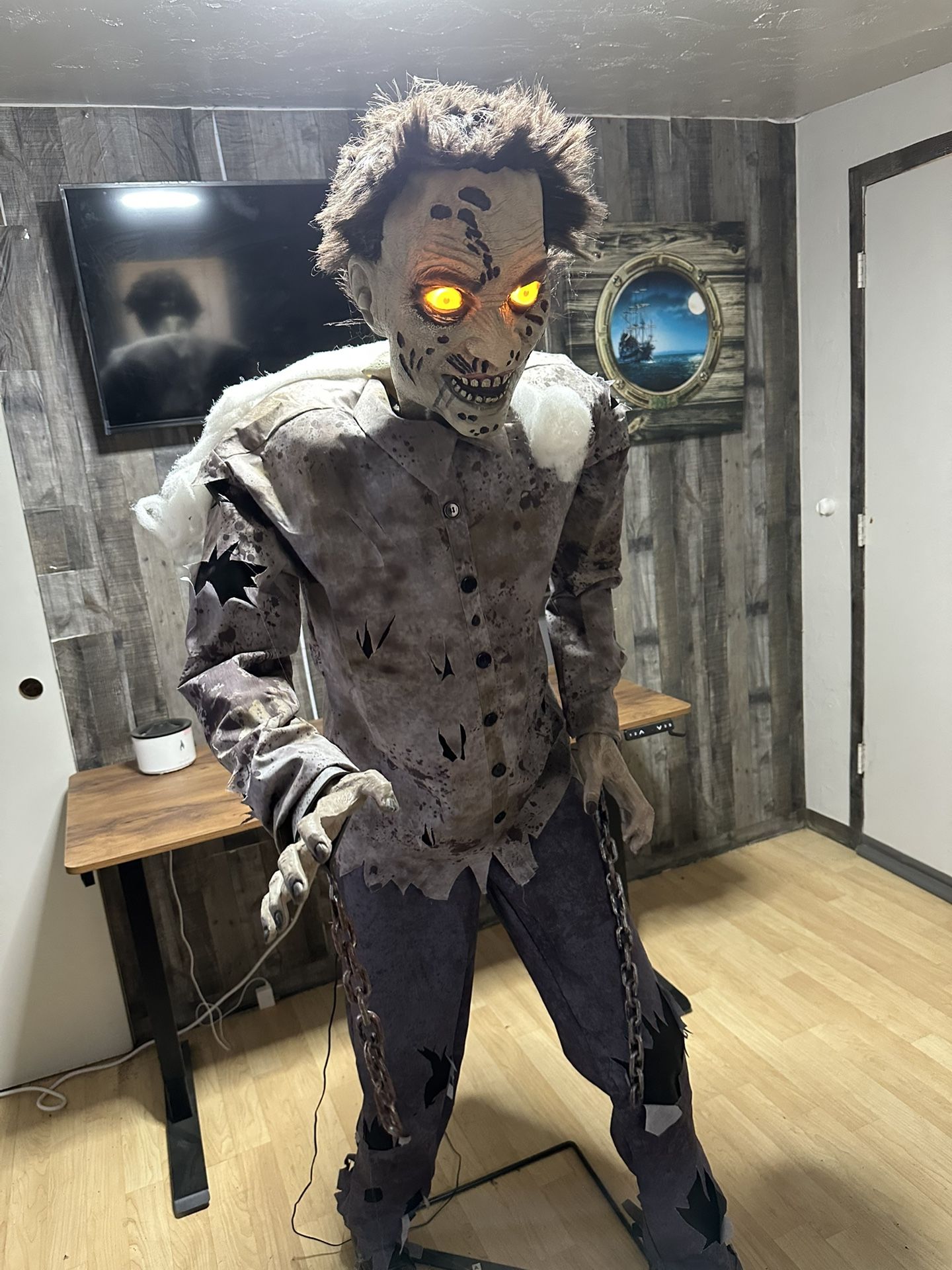 Zombie Halloween Animatronics