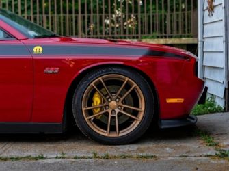 VOXX DODGE SRT HELLCAT CHARGER CHALLENGER 1 WHEEL W/TIRE
