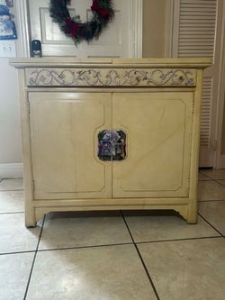 Vintage Henredon Plan 2 by Roy Coleman Asian-style faux goatskin lacquered bar buffet 38”Lx18”Wx34.5”H