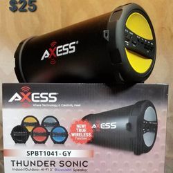 New Bluetooth/rechargeable/earpiece/ Headphones/earbuds/headset many styles available compatible with iPhone or android Bz9