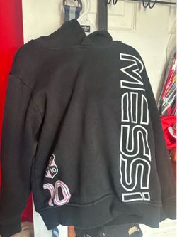 Messi sweater size M