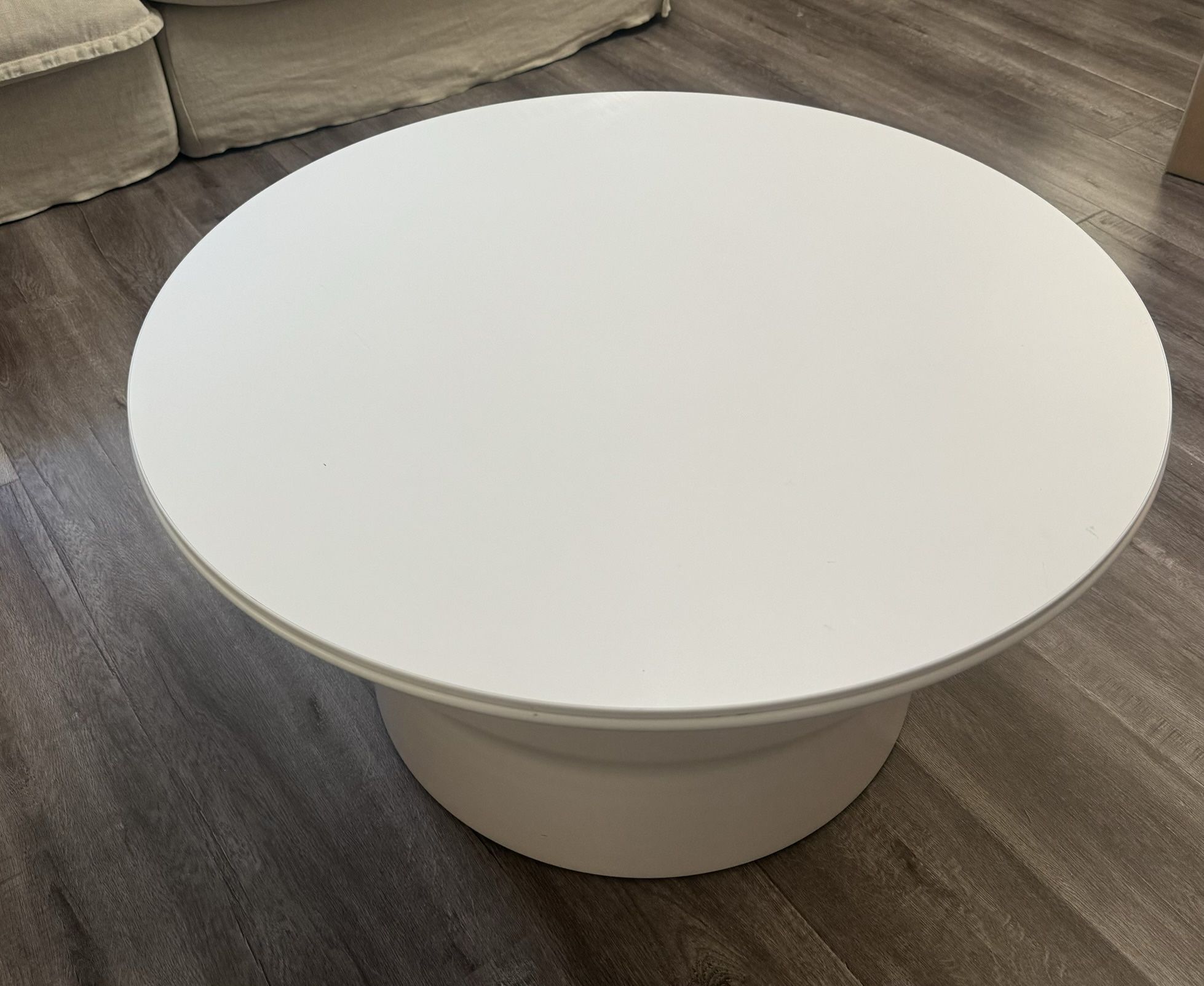 Beautiful White Coffee Table