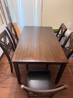 Dining Table + 6 Chairs