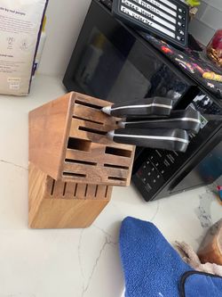 Knife block