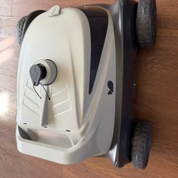 Robot Pool Cleaner