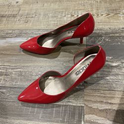 Women heels red