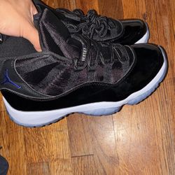 Air Jordan 11 Space Jams 