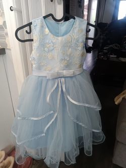 Light Blue dress 6-7 yoa