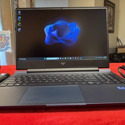 HP Victus Gaming Laptop, i7 13620H (4.9Ghz), RTX 4060, 32GB DDR5, 512GB SSD