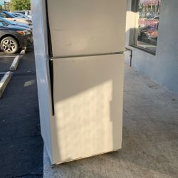 Refrigerator no icemaker