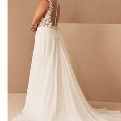 Never Worn Wedding Gown - Size 10