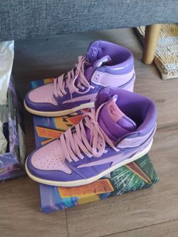 Kiy Reves size 8