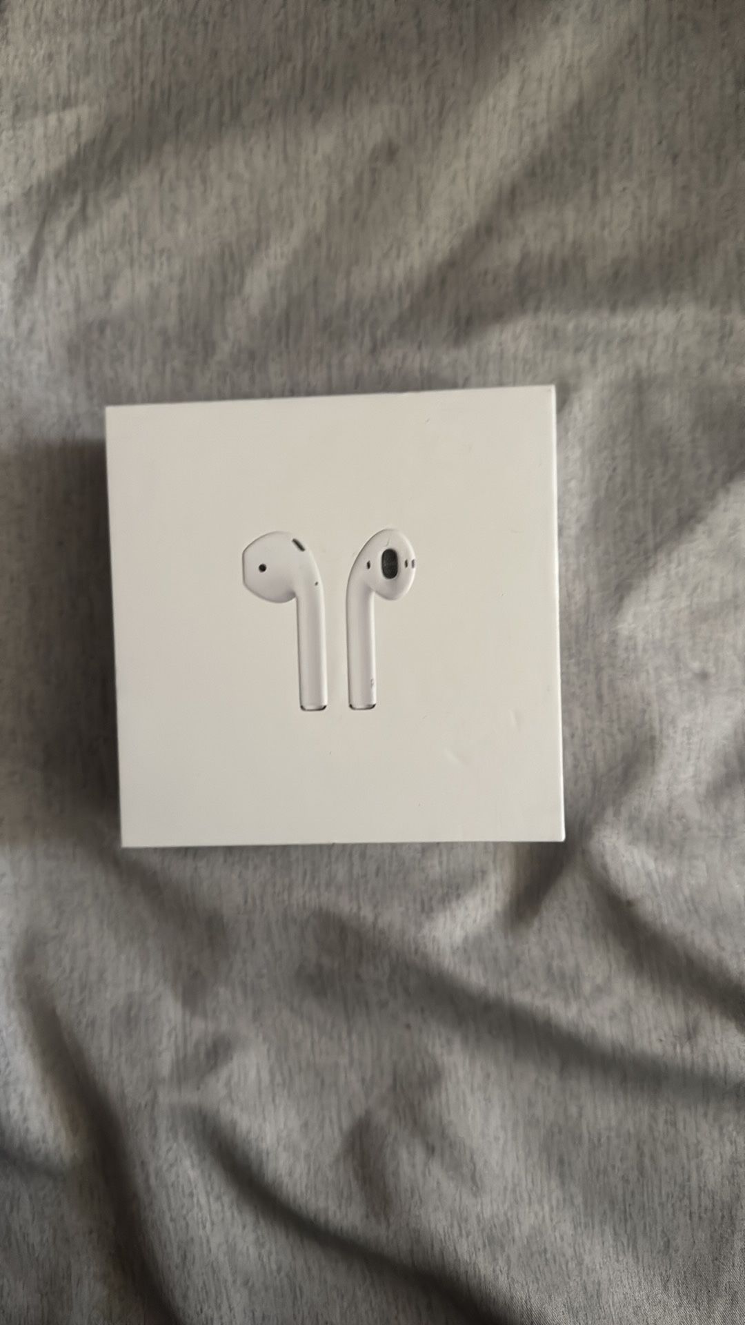 AirPod Gen 2