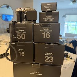 X-T5 Fujifilm / sold  / “lenses are on boxes and available .