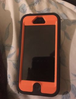 iPhone 5 like new give me a deal and it’s yours