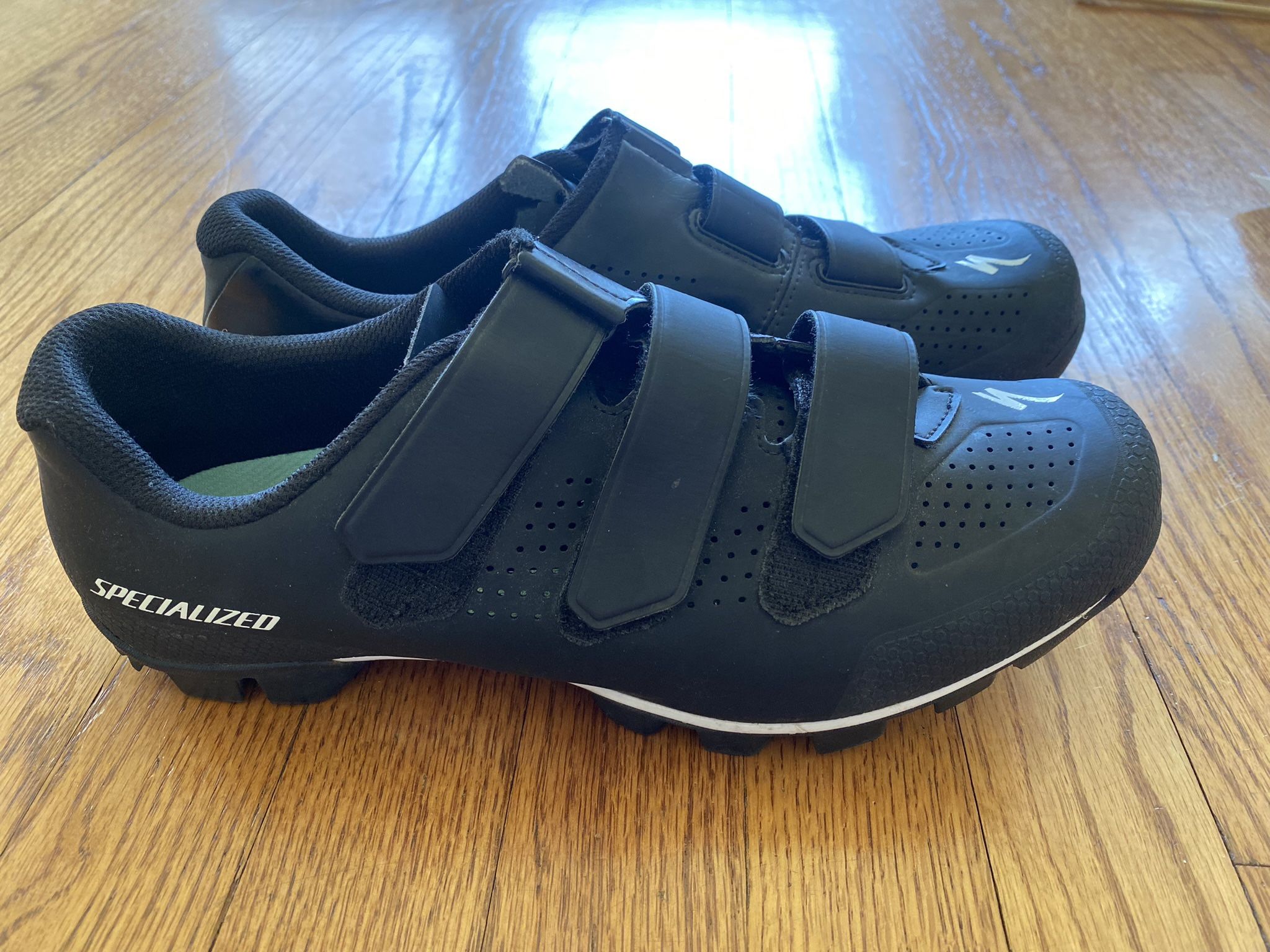 Specialized Riata cycling shoe