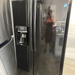 Samsung Fridge 
