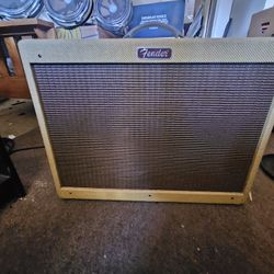 Fender Blues Deluxe Tweed Amp
