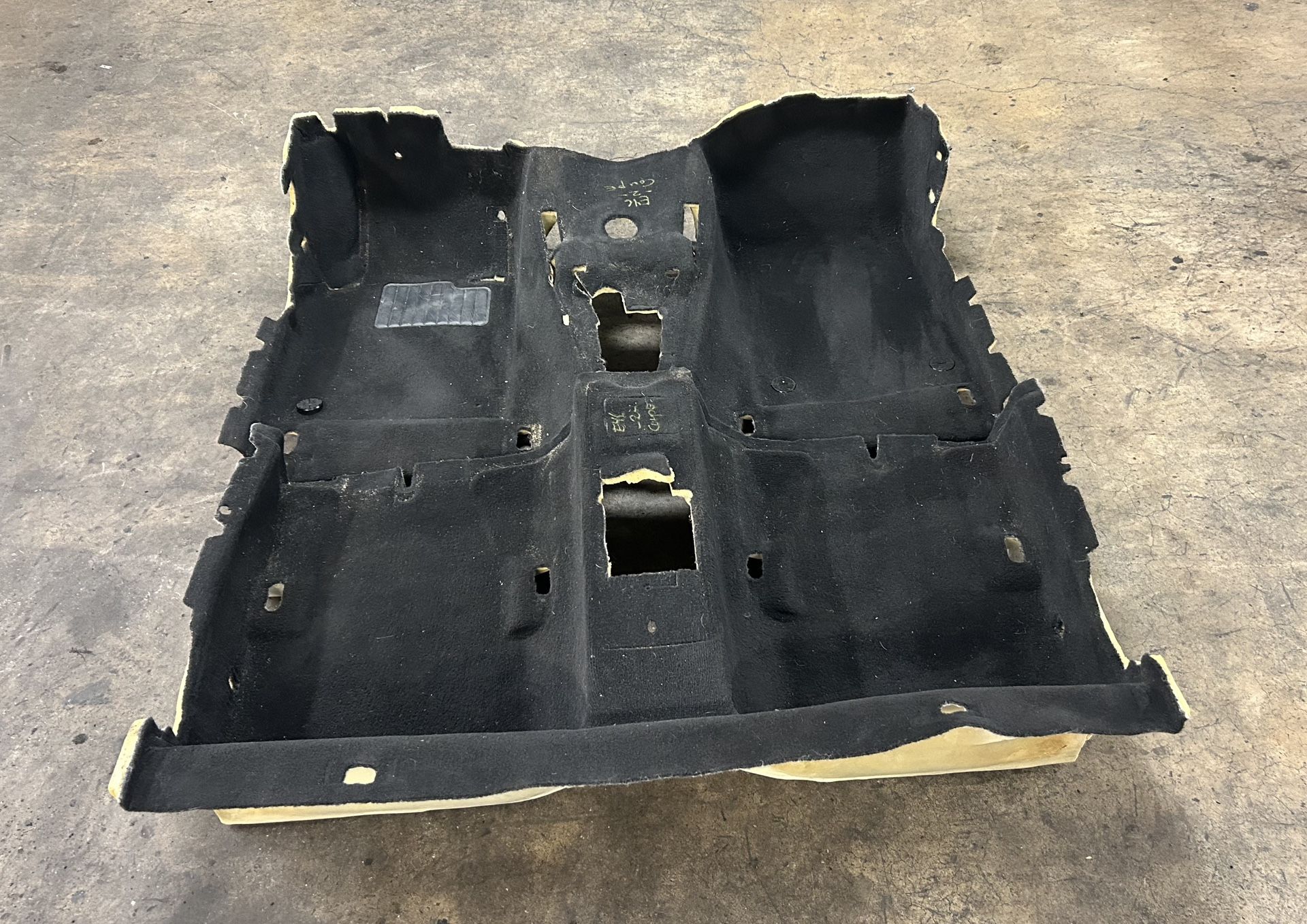 BMW e46 M3 330ci 325ci COUPE BLACK FLOOR CARPET